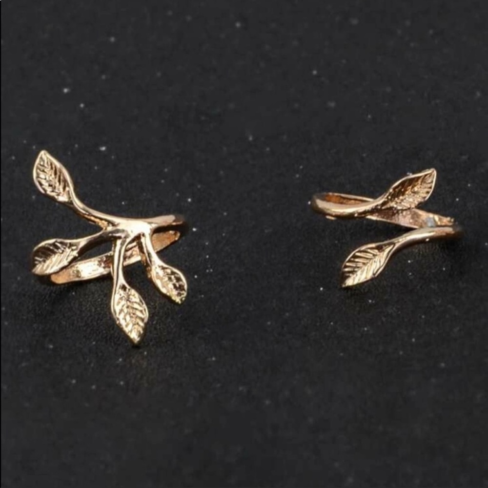 Faux Gold 4pc Wrapping Leaves Rings Set - Picture 3 of 3